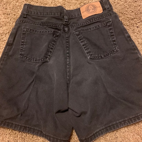 Black shorts - Picture 2 of 4